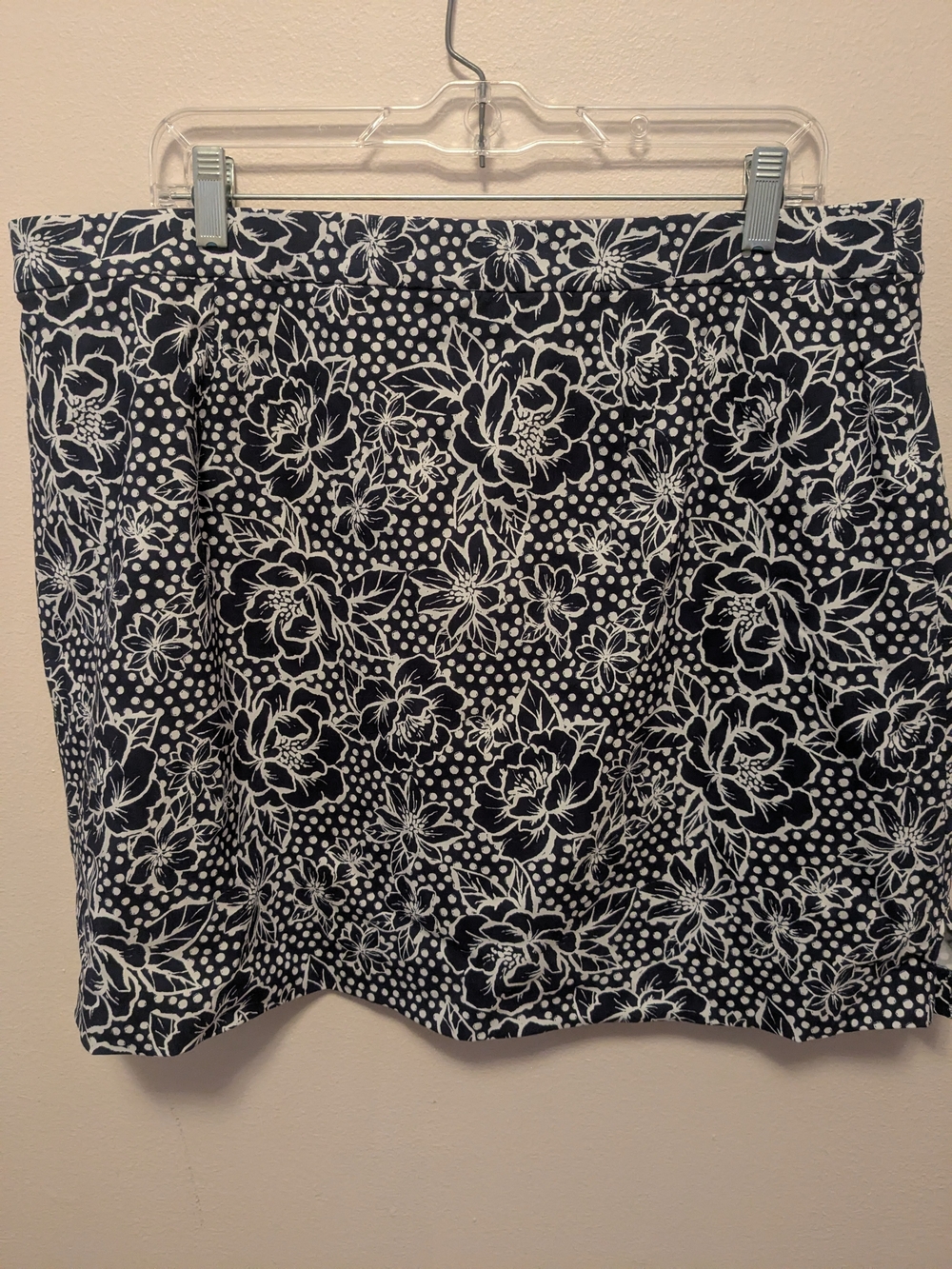 Rafaella Navy and White Floral Mini Skirt